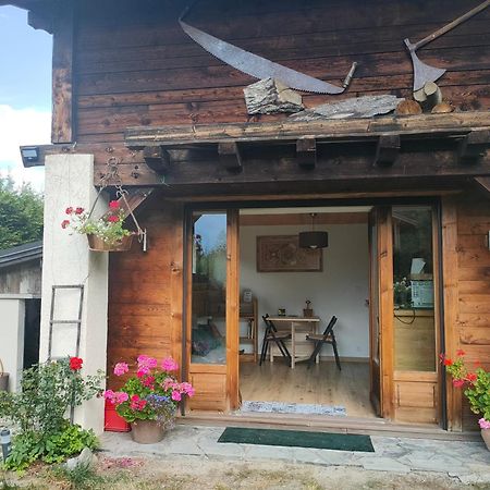 Beau Studio Dans La Vallee De Chamonix Les Trabets Luaran gambar